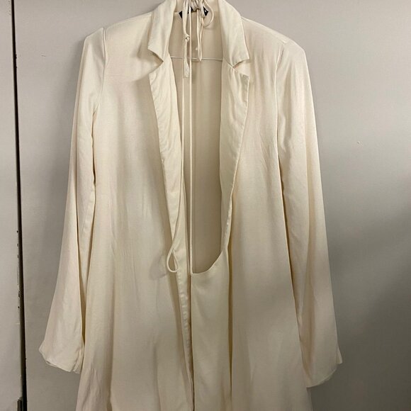 Zara Satin Blazer in Beige - Picture 1 of 4